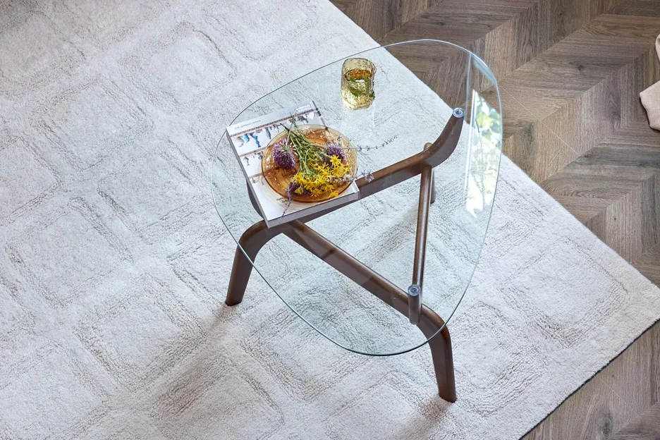 Glazen bijzettafel met houten ouderstel