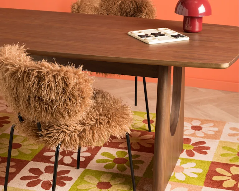 Tafels en bijzettafels