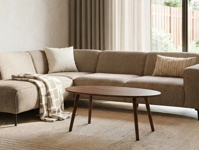 Houten salontafel in Scandinavische stijl