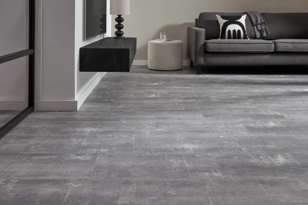 Tegels: ideaal voor een beton- of natuursteenlook.