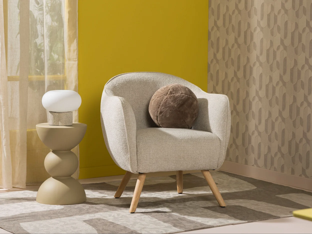Beige fauteuils
