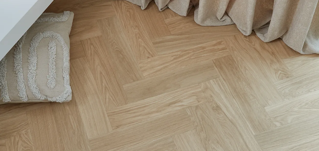 Visgraat patroon vinyl vloeren in eiken