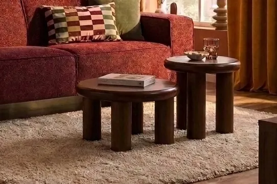 Naturel houten bijzettafel rond
