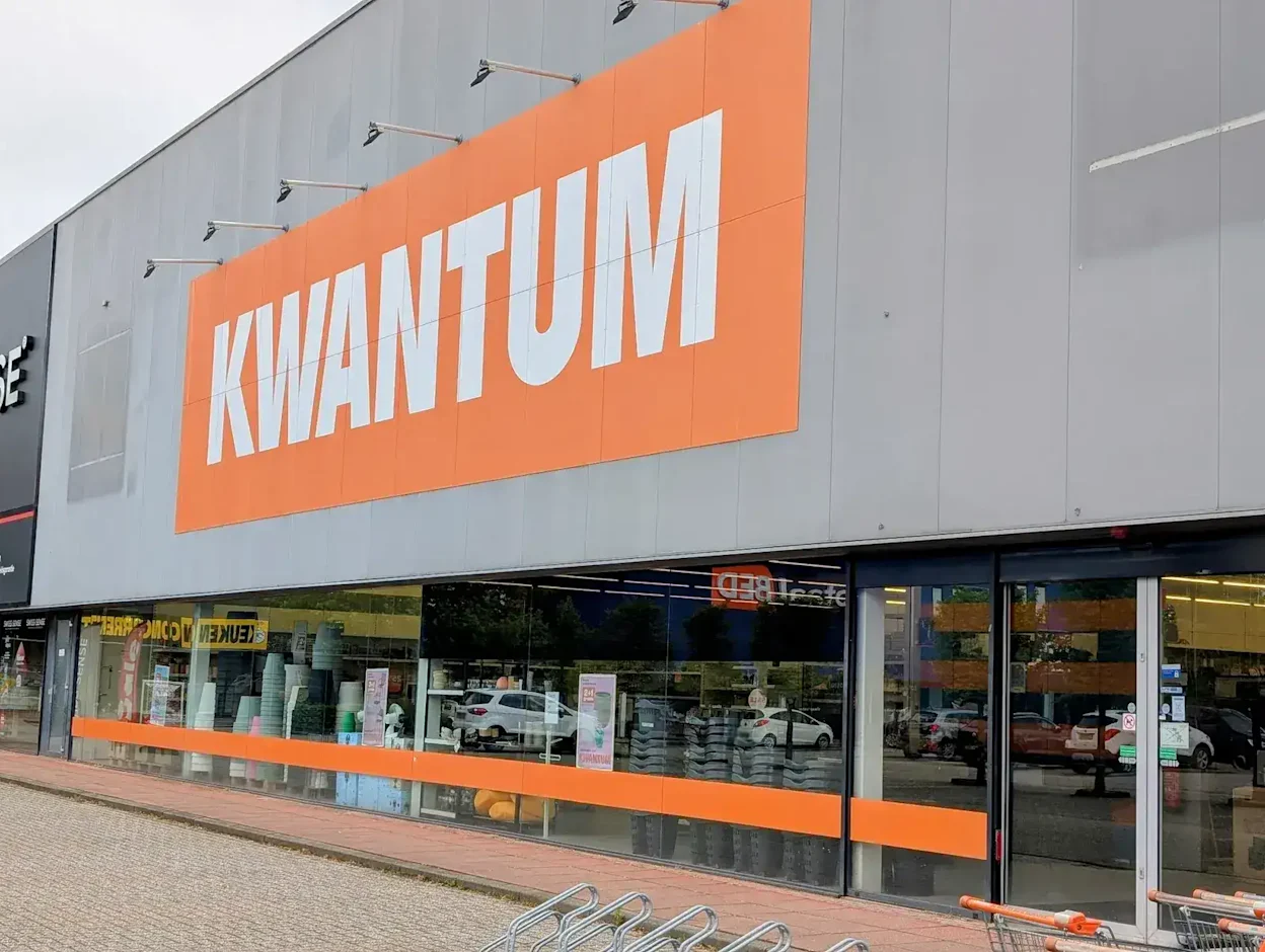 Voorgevel van Kwantum in Doetinchem
