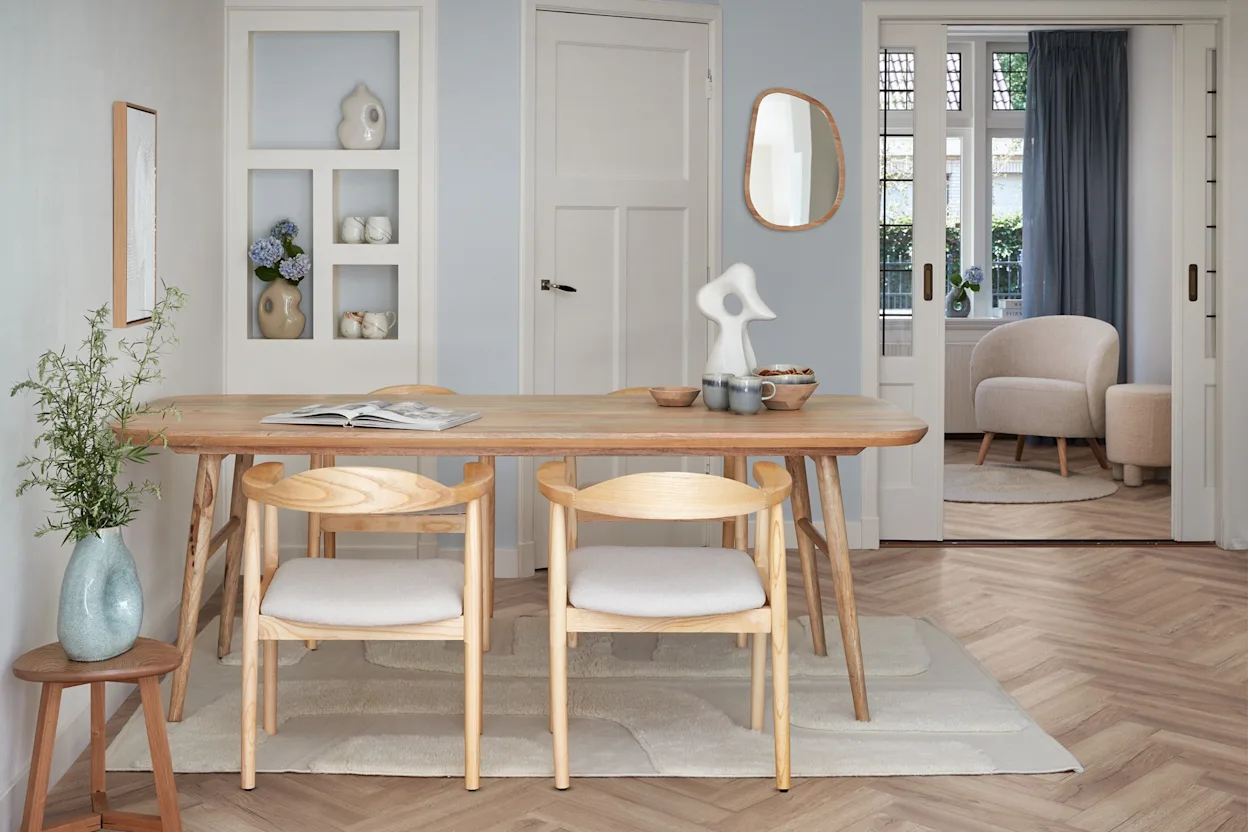 Houten eetkamerstoelen