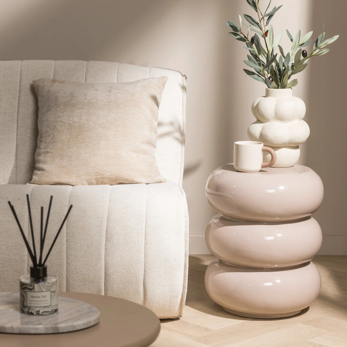Een knus zitje in een Scandinavisch interieur