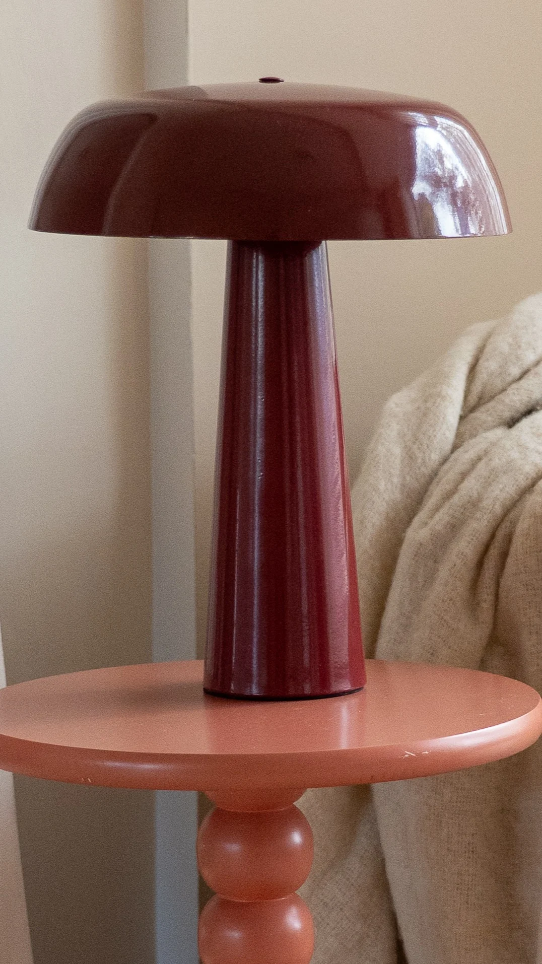 Woontrend - Retro revival - Sfeer1 - Fauteuil - Vloerkleed