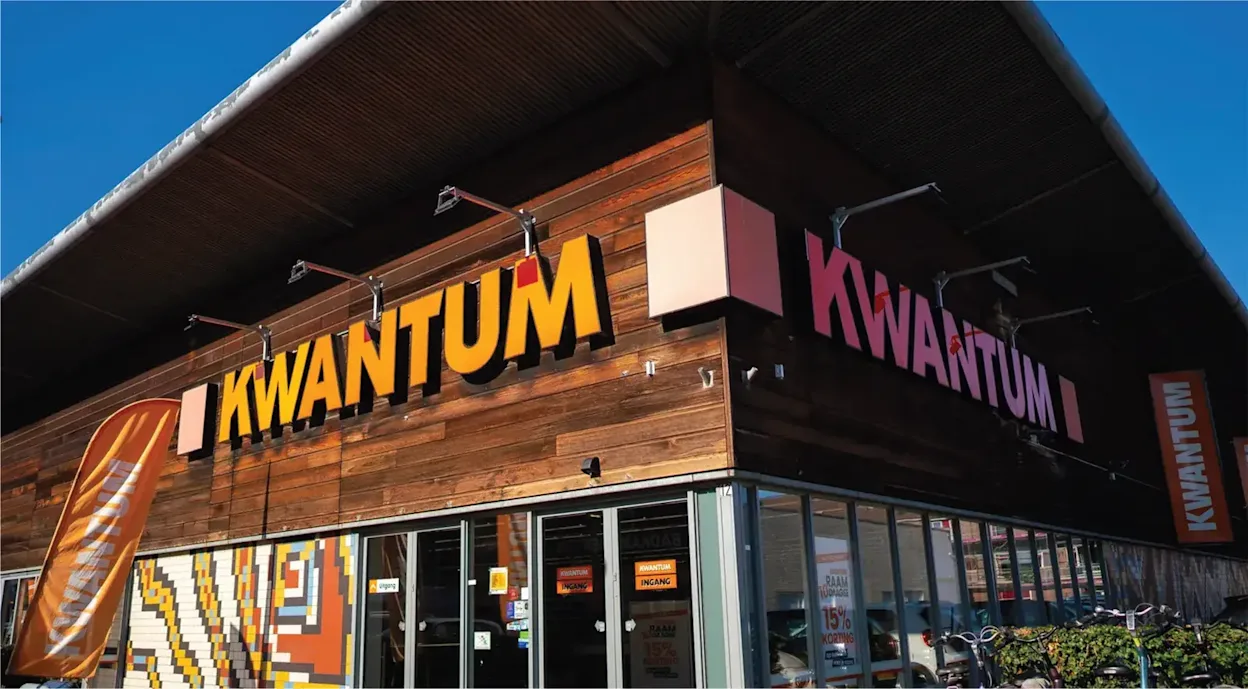 Voorgevel van Kwantum in Delft