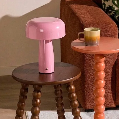 Kleurrijke lamp als eyecatcher