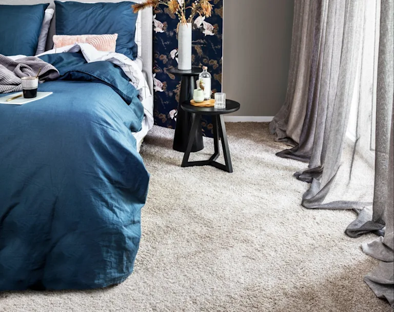 Beige tapijt in de slaap-en kinderkamer