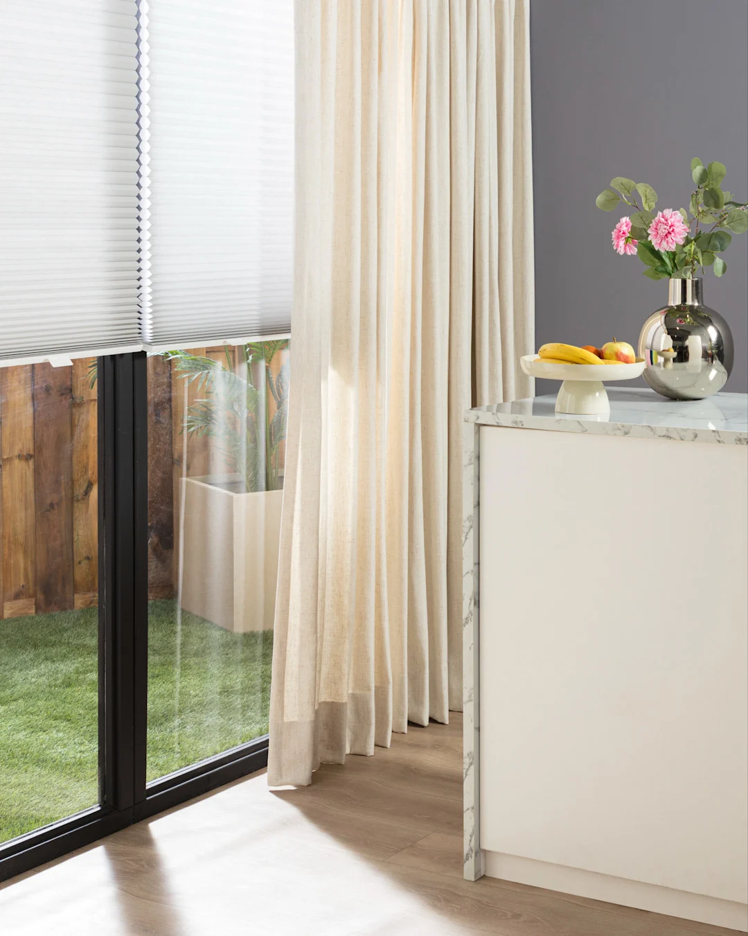 Inbetweens en plisségordijnen voor in de keuken