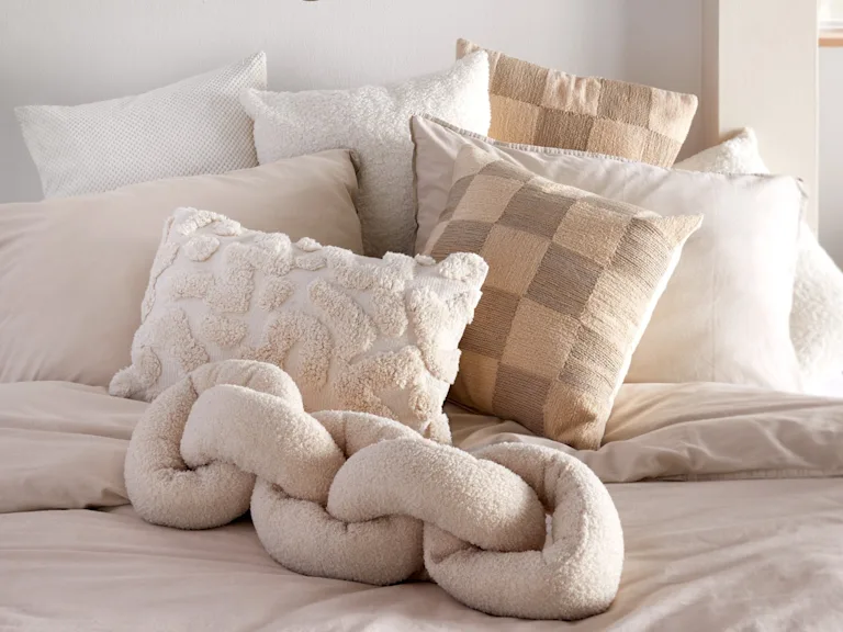 Scandinavische slaapkamer voor woontrend Nordic Calmness