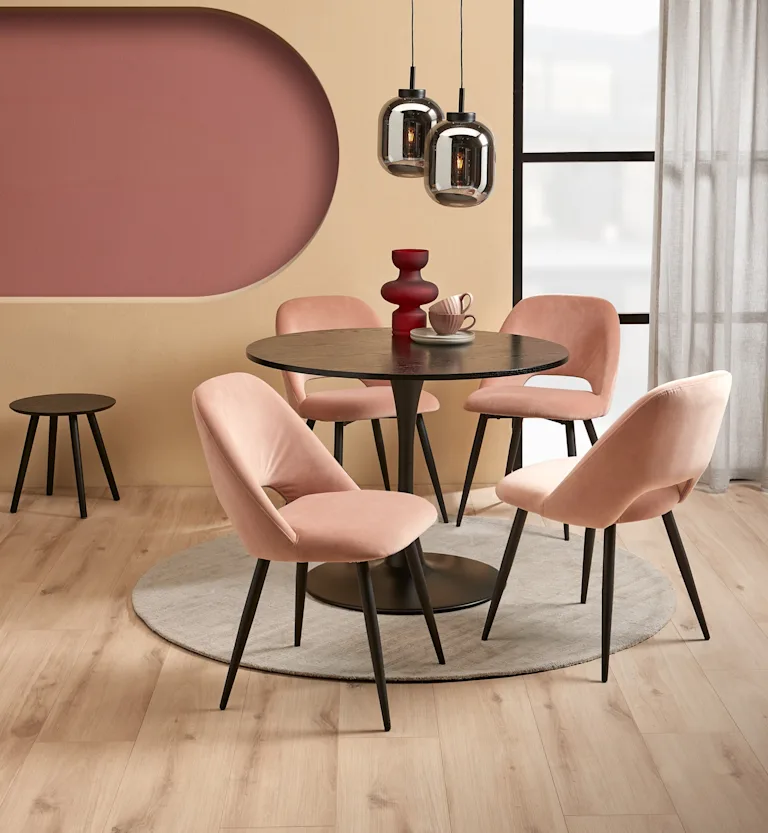 Roze eetkamerstoelen