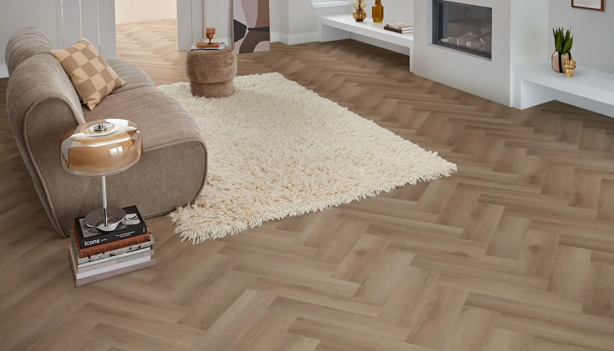 Visgraat PVC vloer in de woonkamer