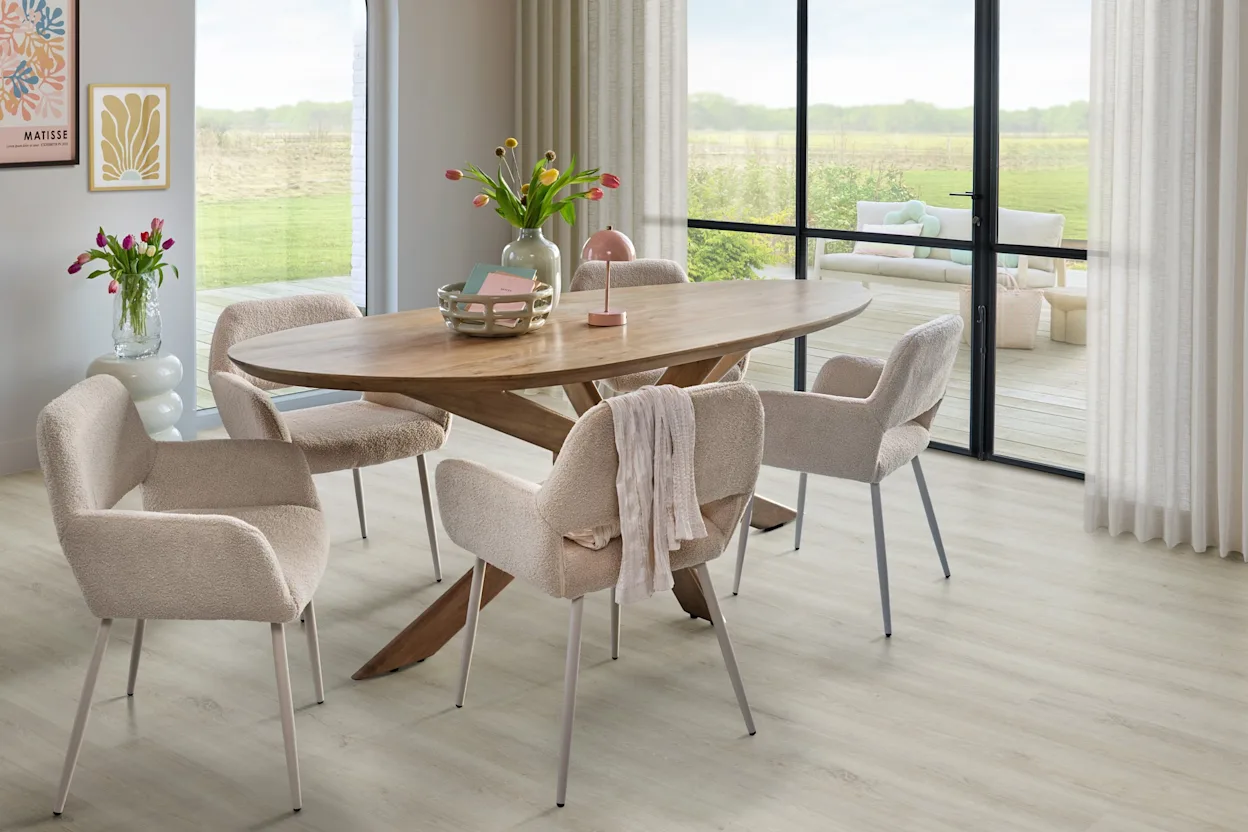 Neutrale eetkamerstoelen
