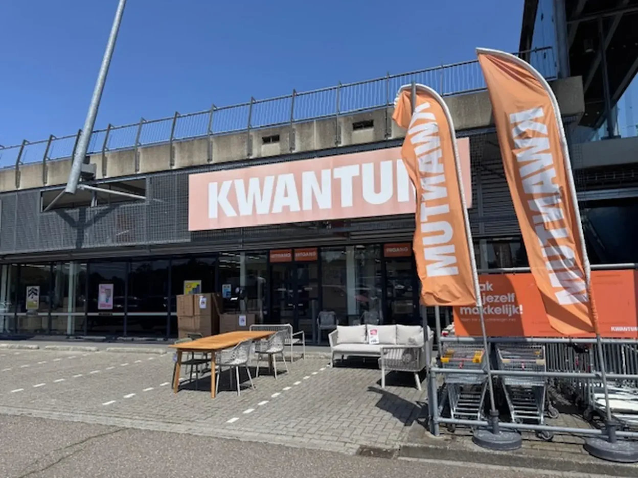 Voorgevel van Kwantum in Heerlen
