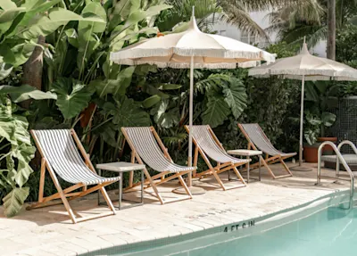 Don’t ruin your holiday with worries about your home security! Follow these travel tips to protect your home security when on holiday.