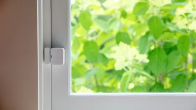 What are contact sensors? How do they work? And where should you install them? SimpliSafe shares all in their complete guide.