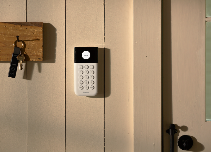How does a smart alarm system work? SimpliSafe Home Security Blog