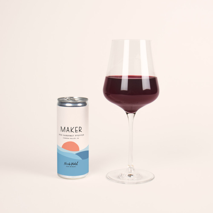 2019 Maker Cabernet Pfeffer by Ser Winery: Can and Glass