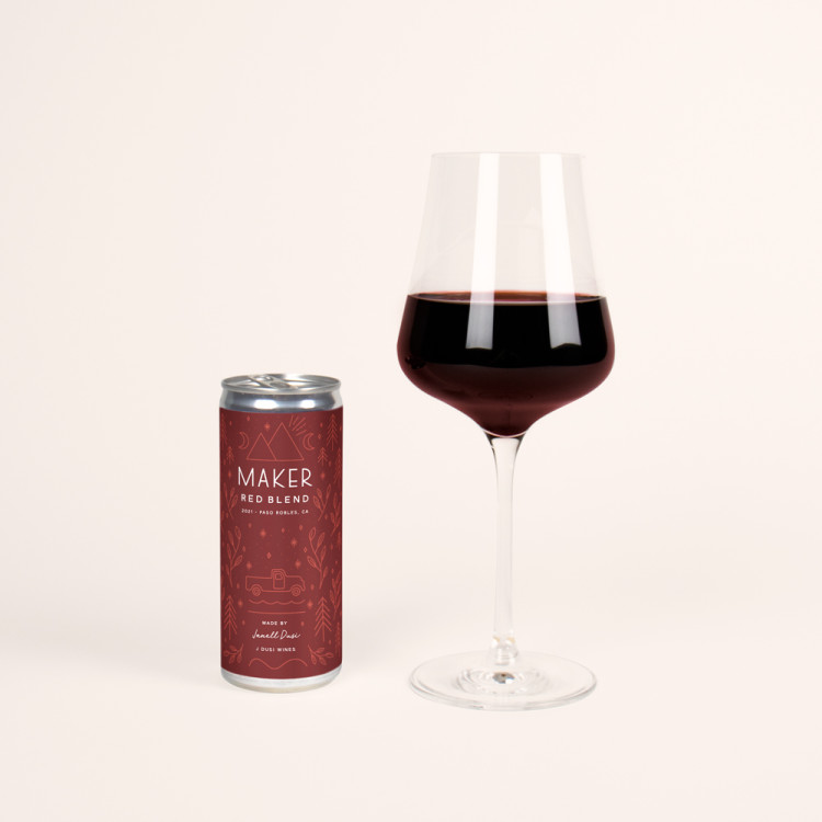 2021 Dusi Red Blend Can and Glass of red wine