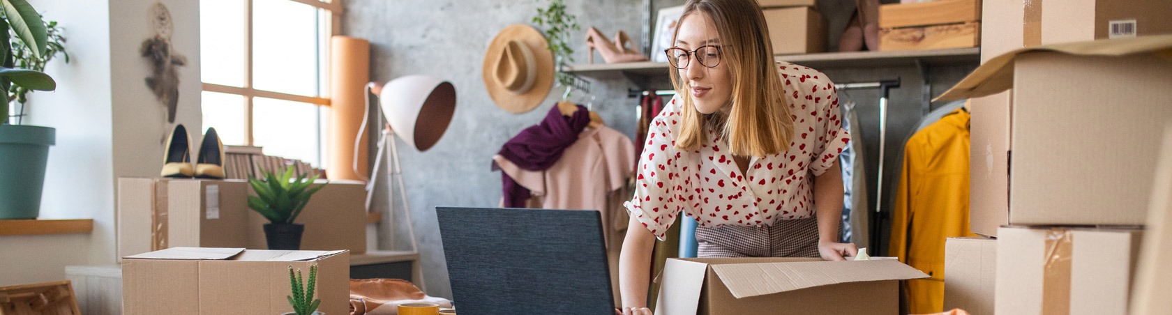 Banner image for content hub page: How to Navigate a Career Change (At Any Age!)