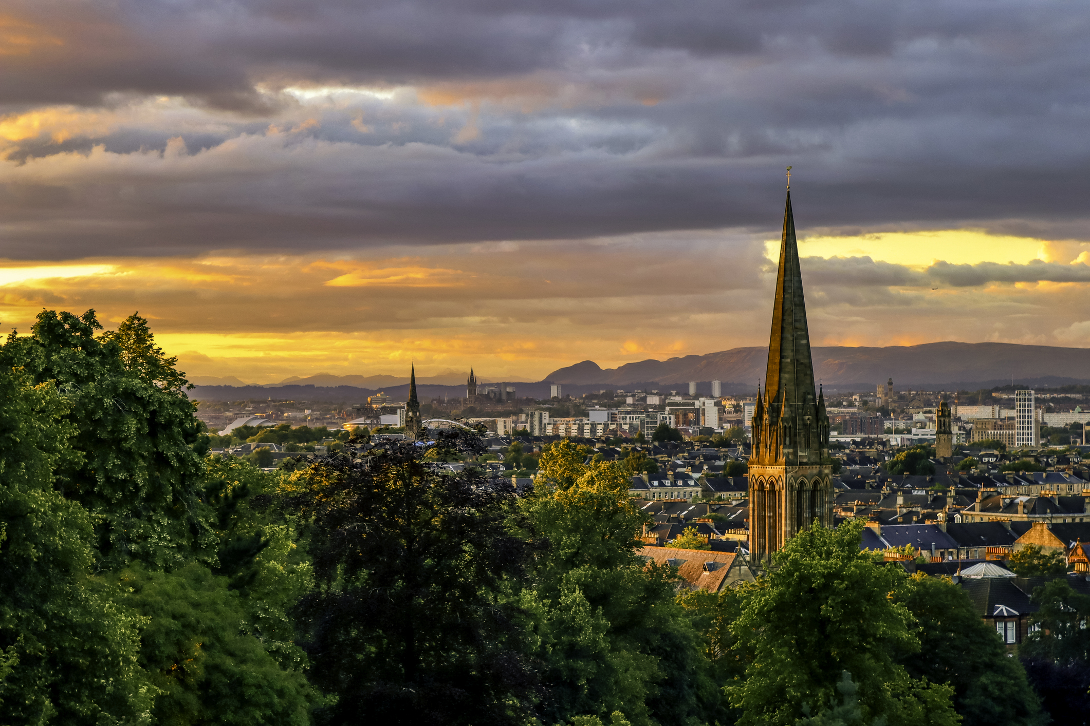 Sunset over Glasgow skyline 