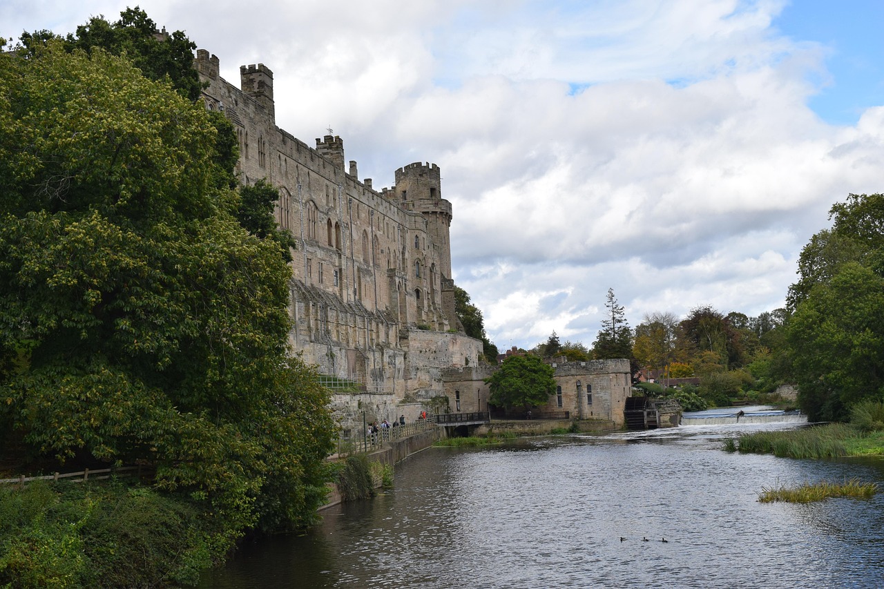 Warwick castle and surrounding moat
