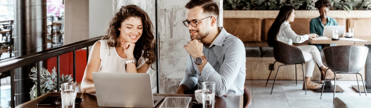 Banner image for content hub page: How to Start an Ecommerce Business