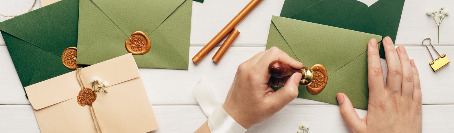 Banner image for content hub page: Tips for Posting Wedding Invitations