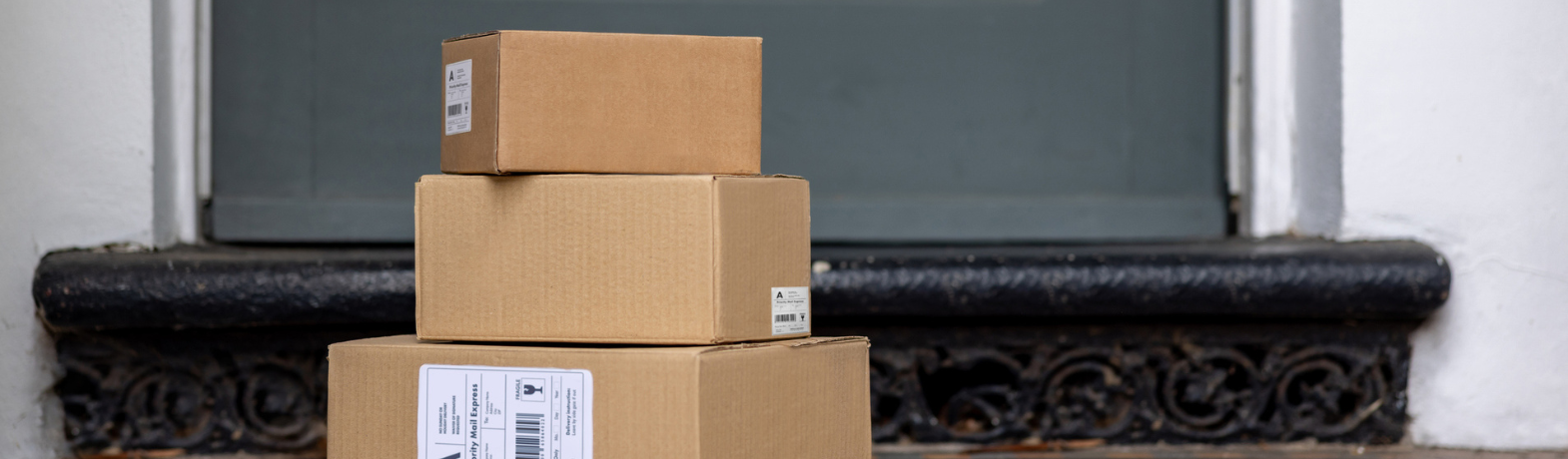 Cyber Monday Amazon shipping guide.