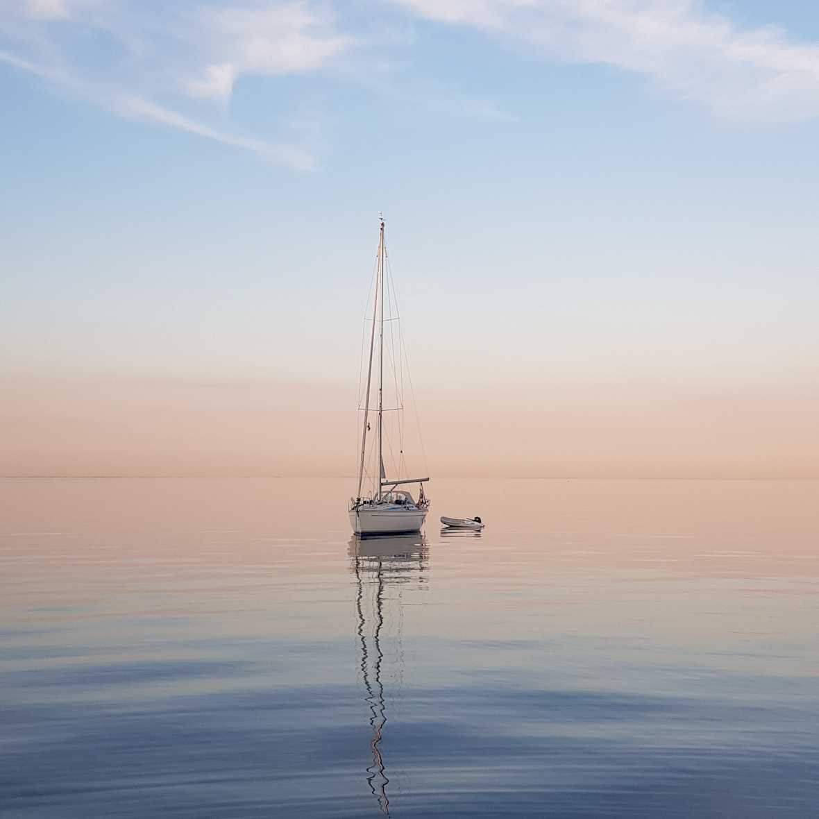 monohull sailboat