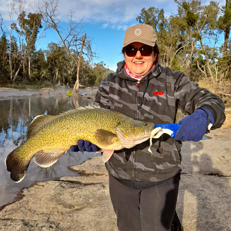 women fishing