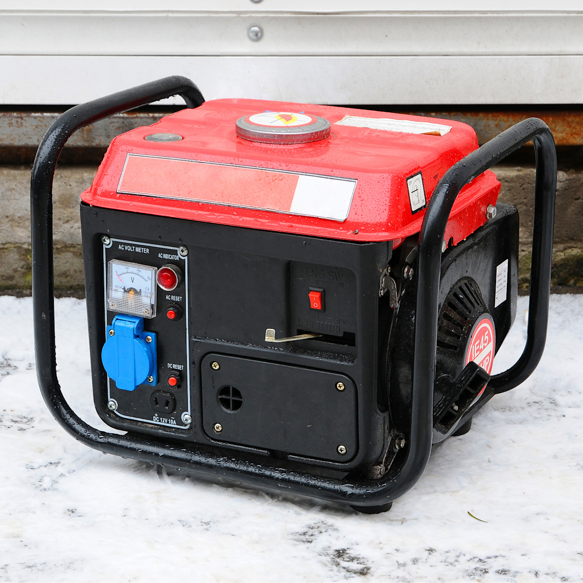 Generator maintenance for boaters