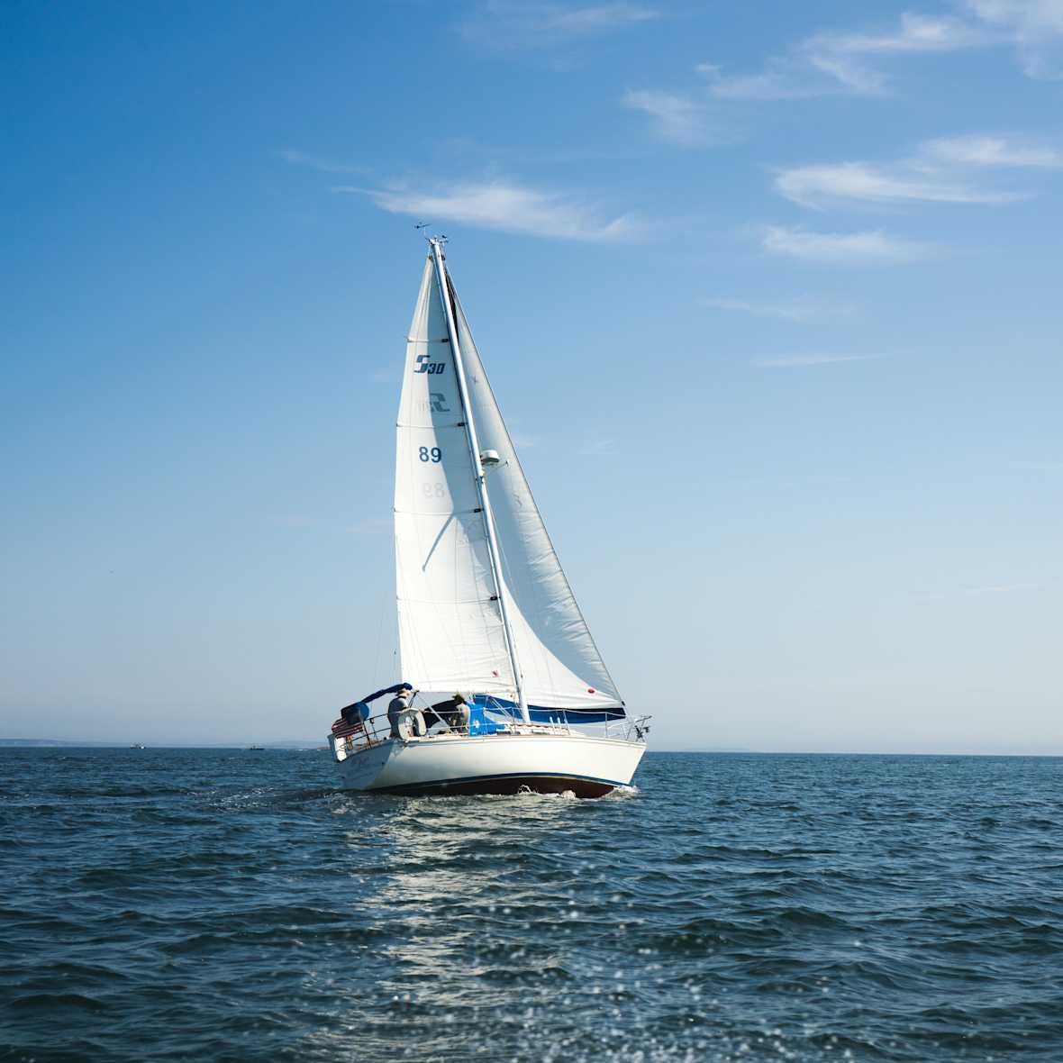 What is the maximum visibility at sea?