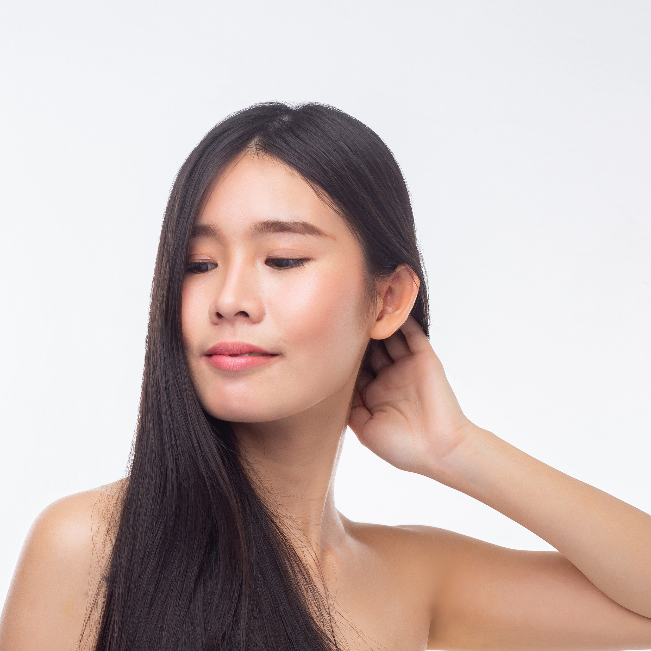 Hair-Smoothing Keratin Treatments: What You Need to Know