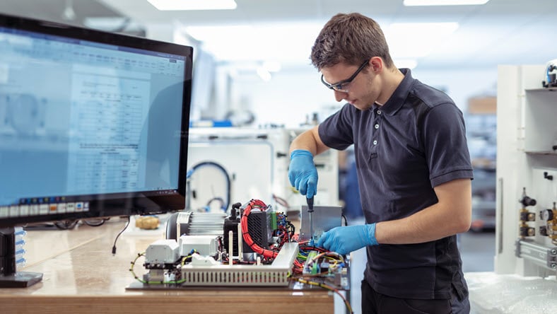 Engineer in medical electronics machinery manufacturing factory