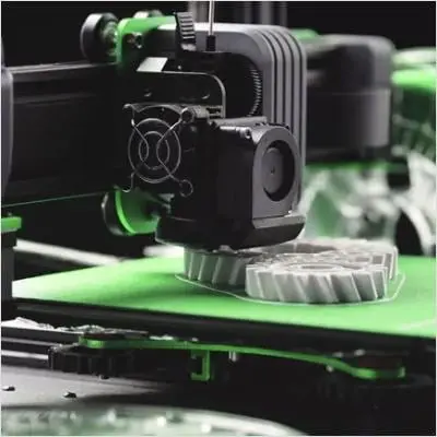 FFF (Fused filament fabrication)