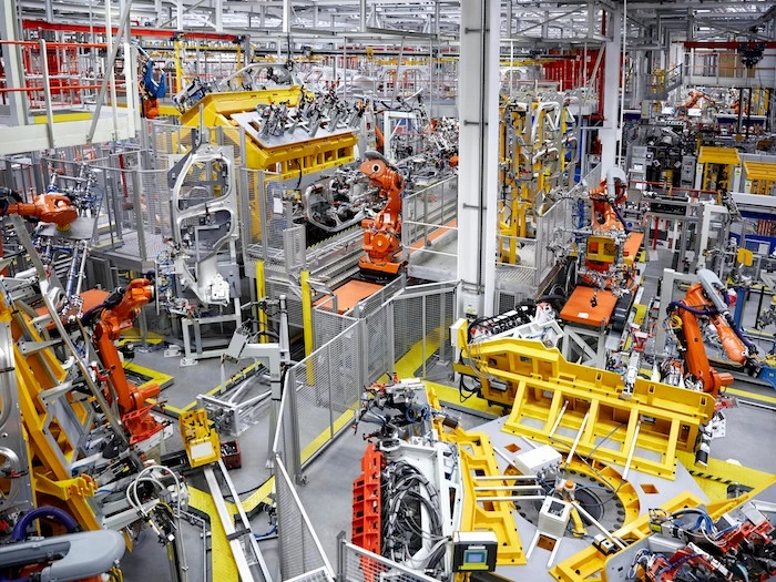 産業ロボット　工場　フロア