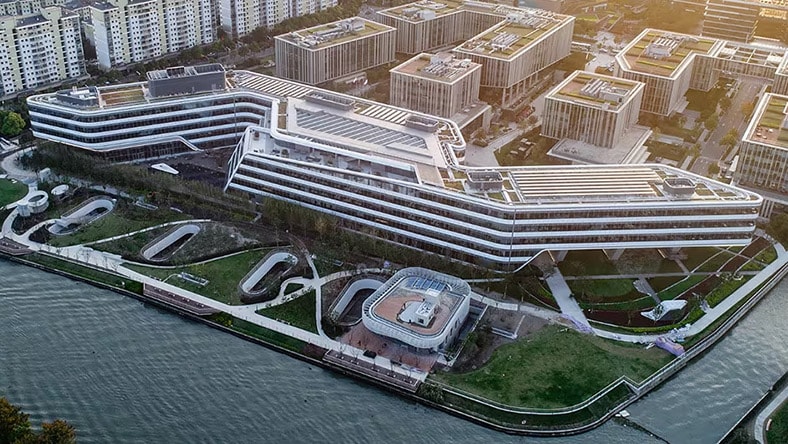 A turbine in an engine room is being constructed.