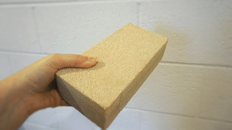 bioMASON brick