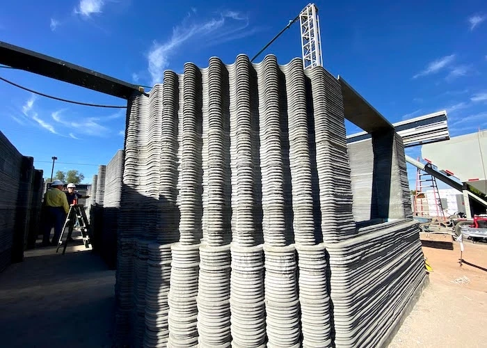 3D-printed concrete walls