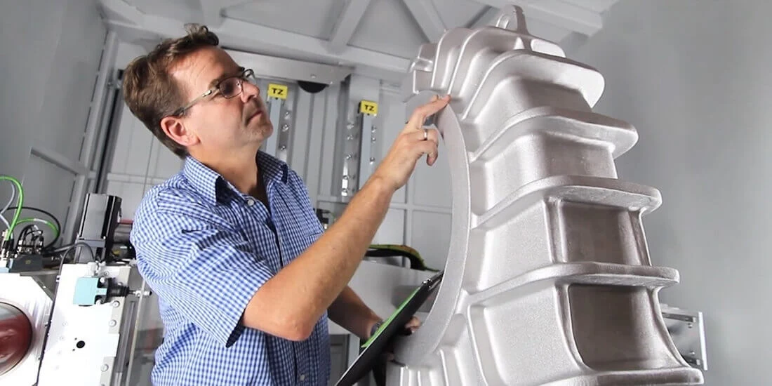 industrial x-ray machine VisiConsult specialist inspecting components