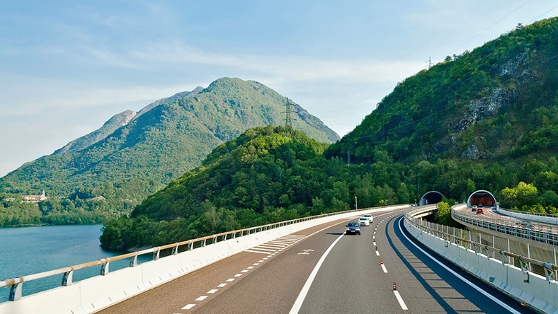 Heavy traffic on a multi-lane freeway