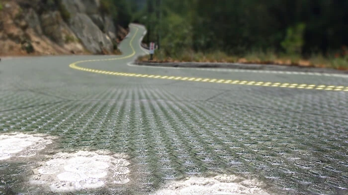 Solar-powered road