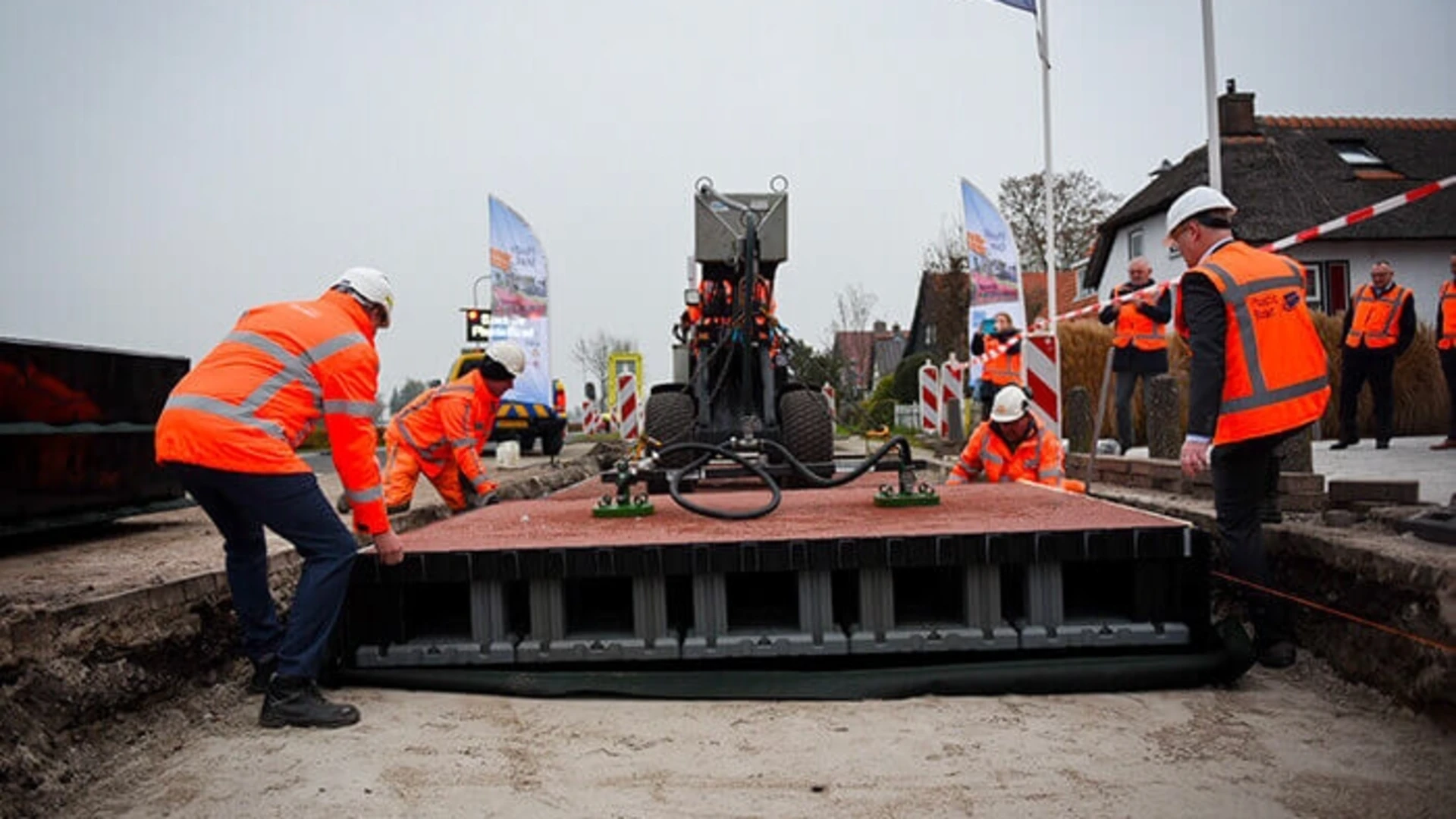 A 100-foot-long cycle path was constructed in Giethoorn, the Netherlands.