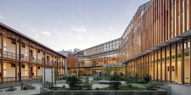 Courtyard of Santiago's Matta Sur Community Center