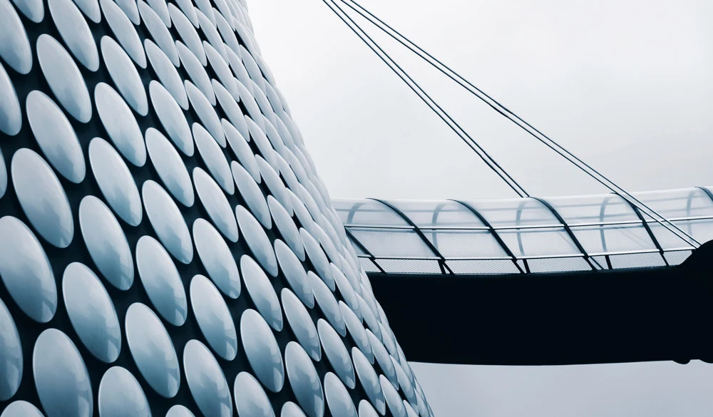 building_discs_walkway