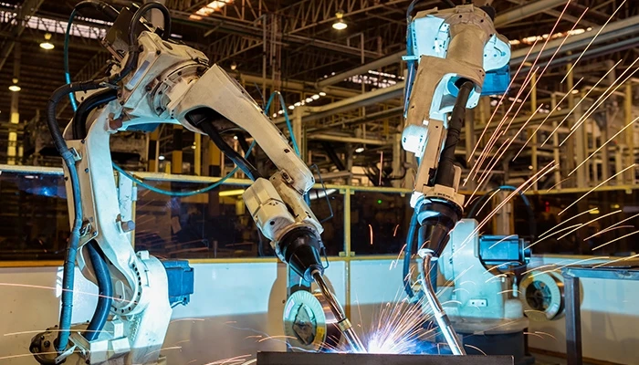 로보틱 프로세스 자동화 소프트웨어는 인간의 행동을 학습한 다음, 그러한 작업을 모방하고 자동화한다.