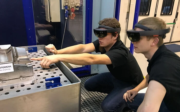Using the Microsoft HoloLens, SIR Cell operators can view metrology data on the surface of an actual part. 